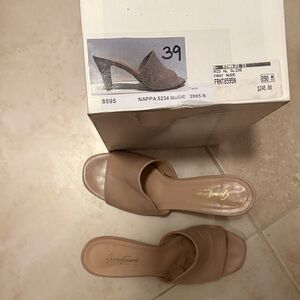 Gianna Nude Leather Mules